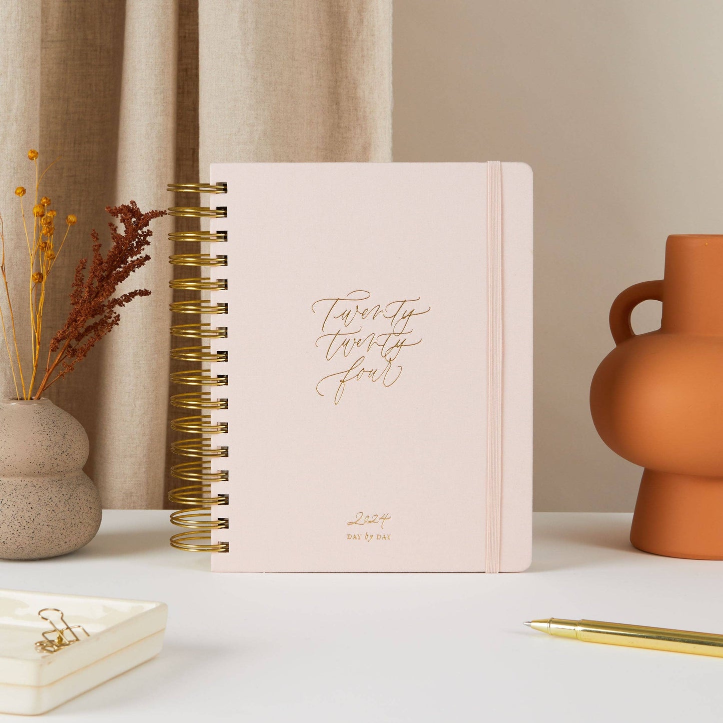 2024 Daily Planner Blush